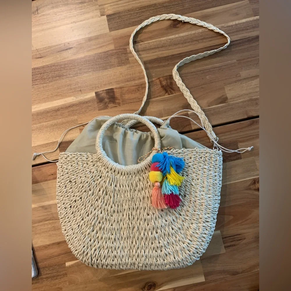 Hand Woven Handbag Boho Style NWT - Picture 5 of 9